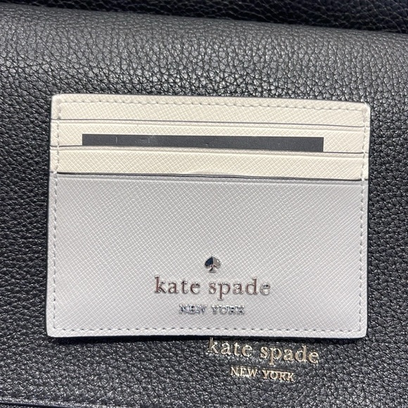 Kate Spade Madison Small Slim Card Holder
Platinum Grey Multi
NWT - Picture 7 of 16